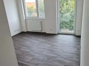 Pronájem bytu 4+kk, Kladno, Vrchlického, 81 m2