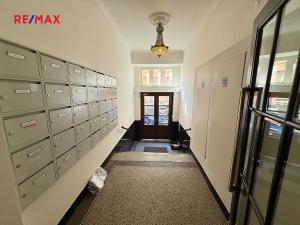 Pronájem bytu 2+1, Praha - Vinohrady, Písecká, 61 m2