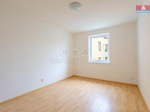 Pronájem bytu 2+kk, Nový Bor, Mařákova, 55 m2