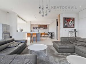 Prodej bytu 5+kk, Praha - Radlice, U Dívčích hradů, 231 m2