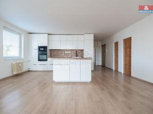 Prodej bytu 3+kk, Praha - Újezd, Vodnická, 83 m2