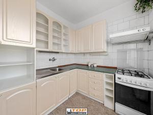 Prodej bytu 3+1, Chomutov, Čechova, 60 m2