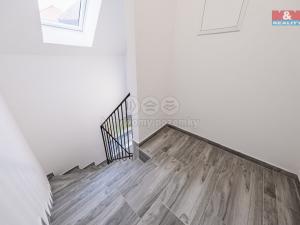 Prodej bytu 3+kk, Sedlčany, Nademlýnská, 93 m2