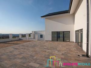 Prodej vily, Větrušice, 250 m2