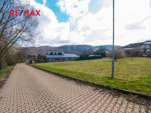 Prodej pozemku pro bydlení, Černošice, Dlážděná, 1455 m2