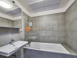 Prodej bytu 2+kk, Horoměřice, Velvarská, 48 m2