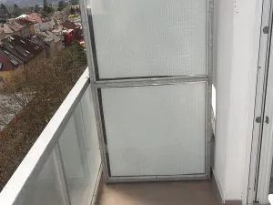 Pronájem bytu 3+1, Praha - Kobylisy, Košťálkova, 68 m2