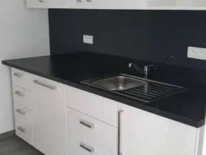 Pronájem výrobních prostor, Lelekovice, 556 m2