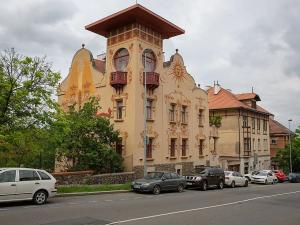 Pronájem vily, Praha - Smíchov, Na Václavce, 529 m2