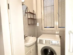 Pronájem bytu 2+1, Teplice, Souběžná, 58 m2
