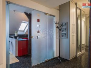 Pronájem bytu 5+1, Praha - Holešovice, Strojnická, 160 m2