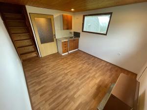 Pronájem skladu, Malotice, 307 m2