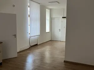 Pronájem kanceláře, Ostrava, Slévárenská, 100 m2