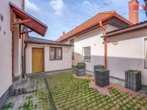 Prodej rodinného domu, Dobřany, Stromořadí, 97 m2
