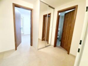 Pronájem bytu 2+kk, Praha - Žižkov, Dagmar Burešové, 55 m2