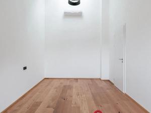 Pronájem bytu 2+kk, Praha - Libeň, Turnovská, 58 m2