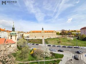 Pronájem bytu 3+kk, Praha - Vršovice, Vršovické náměstí, 140 m2