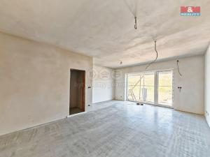 Prodej bytu 3+kk, Chlumec nad Cidlinou - Kladruby, 81 m2