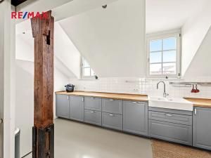 Pronájem bytu 2+1, Praha - Vinohrady, Na Kozačce, 124 m2