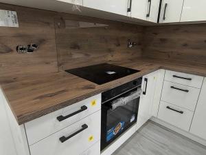 Pronájem bytu 4+kk, Praha - Kobylisy, Pohnertova, 86 m2