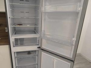 Pronájem bytu 4+kk, Praha - Kobylisy, Pohnertova, 86 m2