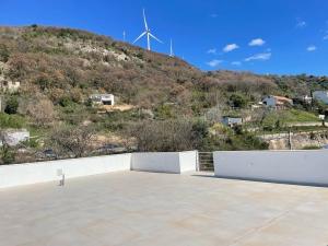 Prodej bytu 2+kk, Kruče, Černá Hora, 89 m2