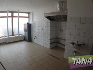Pronájem obchodního prostoru, Mnichovo Hradiště, Studentská, 77 m2