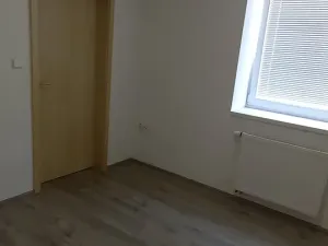 Pronájem bytu 2+kk, Břeclav, Mládežnická, 55 m2