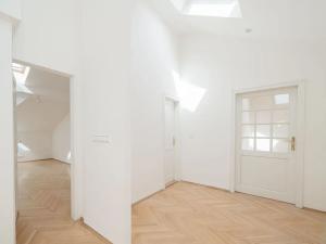 Pronájem bytu 4+kk, Praha - Smíchov, Malátova, 170 m2