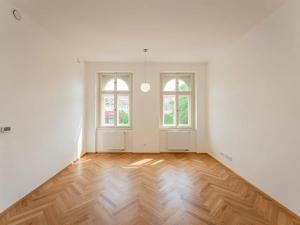 Pronájem bytu 2+kk, Praha - Žižkov, Seifertova, 46 m2