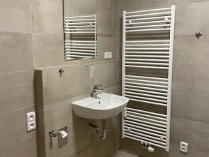 Pronájem bytu 2+1, Pardubice, K Višňovce, 62 m2