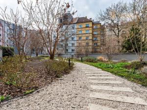 Prodej bytu 2+kk, Praha - Vysočany, Bassova, 51 m2