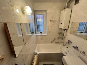 Prodej bytu 3+1, Ostrava, Šrobárova, 75 m2