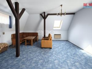 Prodej rodinného domu, Výškov - Počerady, 180 m2