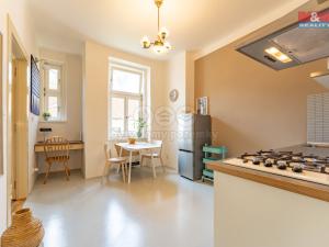 Pronájem bytu 1+1, Praha - Žižkov, Čajkovského, 36 m2