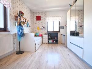 Prodej rodinného domu, Spořice, Luční, 250 m2