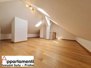 Prodej bytu 4+kk, Praha - Vinohrady, Chodská, 114 m2