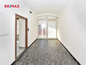 Pronájem obchodního prostoru, Plzeň, Kollárova, 35 m2