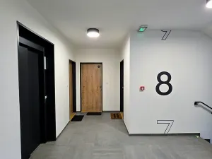 Pronájem bytu 2+kk, Praha - Modřany, Zlochova, 64 m2