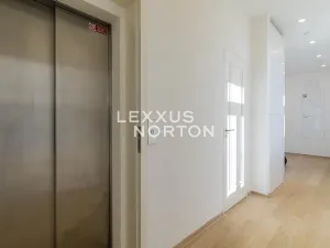 Pronájem bytu 3+1, Praha - Nové Město, Jungmannova, 117 m2