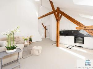 Prodej bytu 2+kk, Znojmo, Havlíčkova, 69 m2