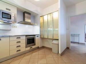 Pronájem bytu 4+1, Praha - Libeň, Společná, 110 m2