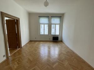 Pronájem bytu 2+1, Praha - Žižkov, Bořivojova, 75 m2