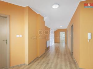 Prodej rodinného domu, Mikulovice, Dlouhá, 220 m2