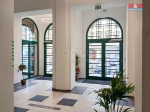 Pronájem obchodního prostoru, Opava - Město, Masarykova třída, 120 m2