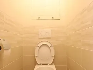 Pronájem bytu 2+1, Praha - Hloubětín, Poděbradská, 55 m2