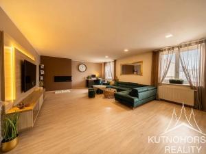 Prodej komerční nemovitosti, Kutná Hora, Zvěřinova, 317 m2