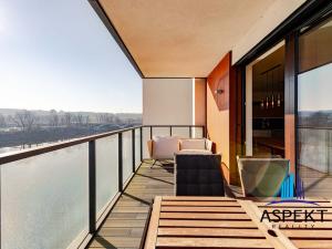 Prodej bytu 4+kk, Praha - Holešovice, Sanderova, 135 m2