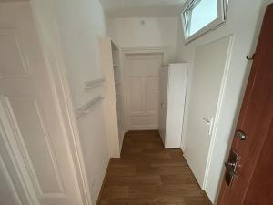 Pronájem bytu 2+kk, Břeclav, Denisova, 51 m2