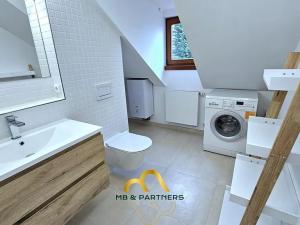 Pronájem bytu 2+kk, Praha - Smíchov, Na Konvářce, 55 m2